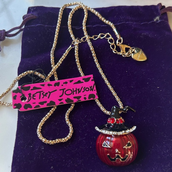 Betsey Johnson Jewelry - Betsey Johnson Pumpkin Pendant‎ Necklace